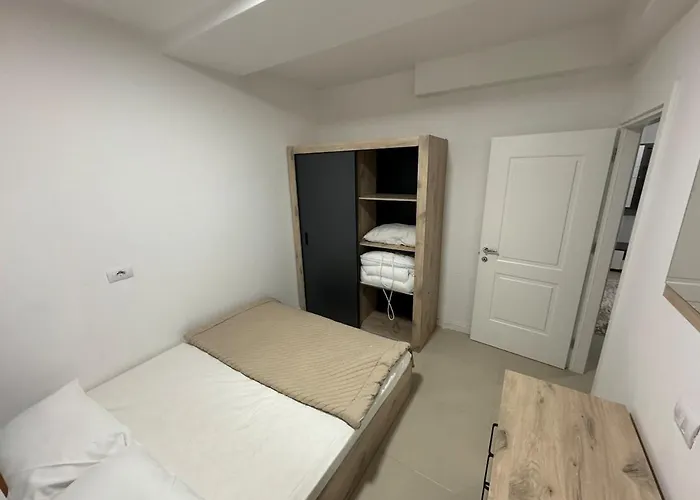 Apartment Luxury Surrounded By Nature Tirana